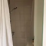 Viehaettaevae Yksioe Merellisessae Kotkassa. * Kotka