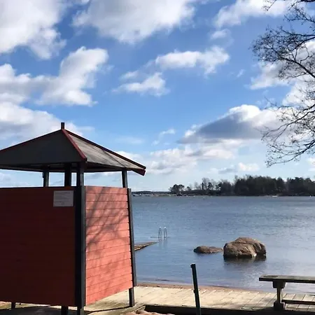 Viehaettaevae Yksioe Merellisessae Kotkassa. Appartement *