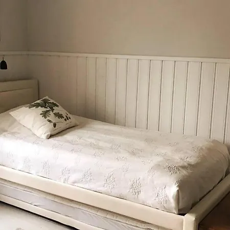 شقة Viehaettaevae Yksioe Merellisessae Kotkassa. *